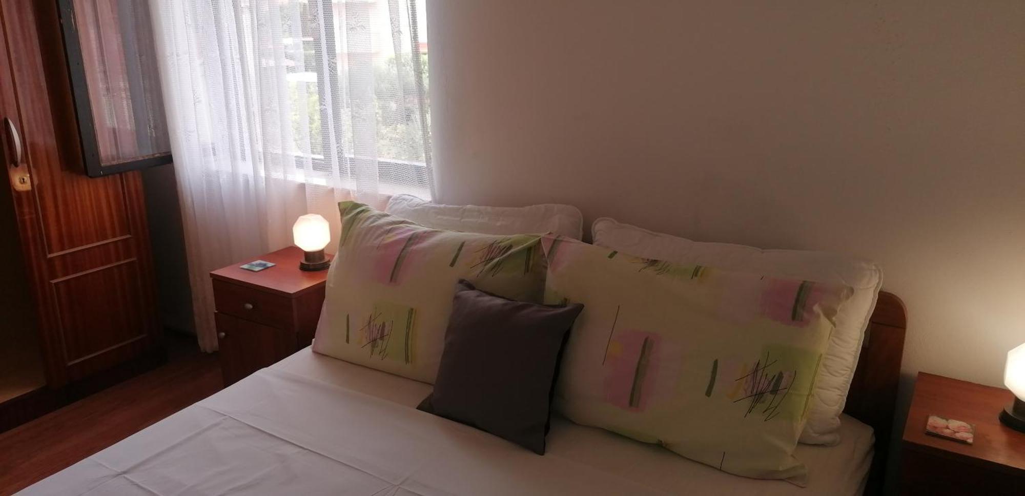 Apartments Srhoj 스타리 그라드 외부 사진