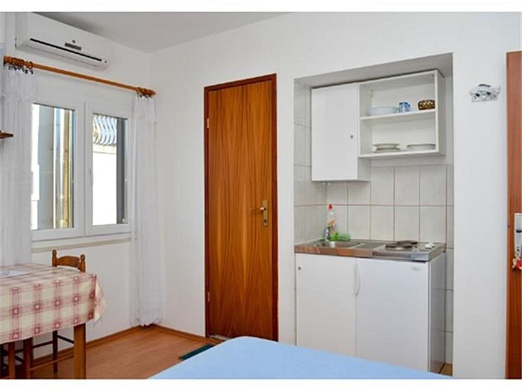 Apartments Srhoj 스타리 그라드 외부 사진