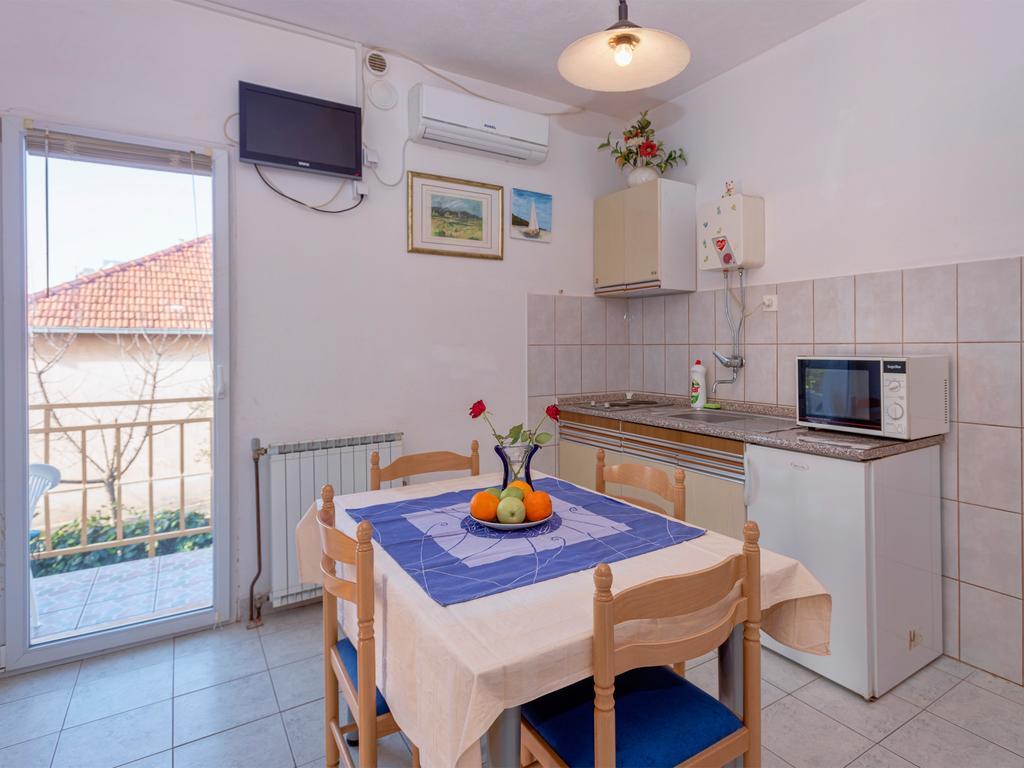 Apartments Srhoj 스타리 그라드 외부 사진