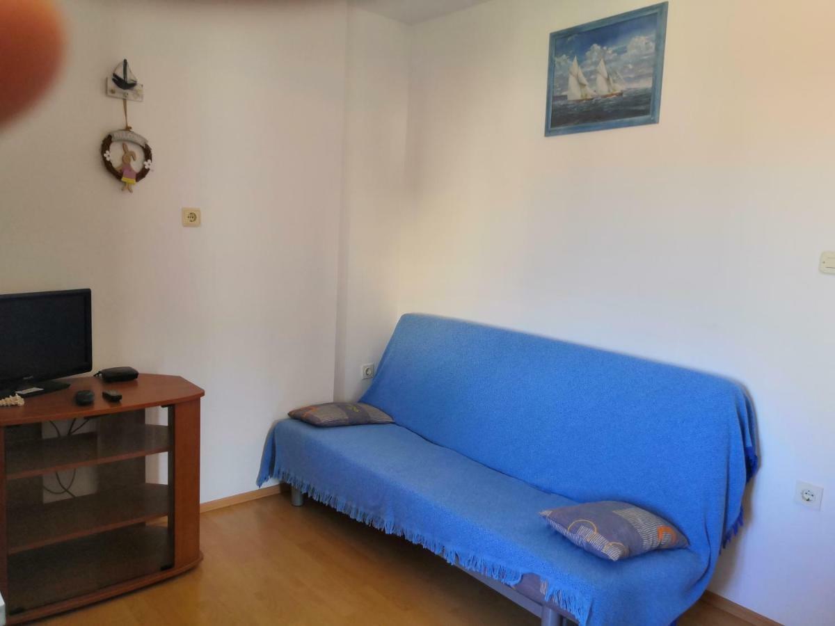 Apartments Srhoj 스타리 그라드 외부 사진